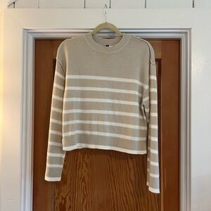 NWOT H&M Sweater